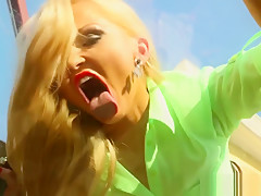 Goldenshower Ho Rides