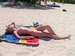 Glamorous Undressed Juvenile Girlfriends The Pornomoviehr.com Beach