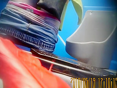 Honeys peeing compilation