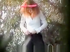 outdoor pissing