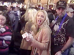 Vintage Mardi Gras Home Movie Scene With Some Flashing - SouthBeachCoeds