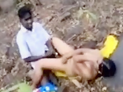 MALLU PARAMOUR GROUP DRILLED IN OUTDOOR