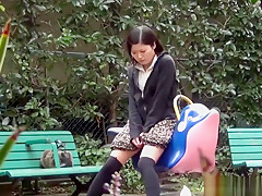 Oriental Women Publicly Piddle