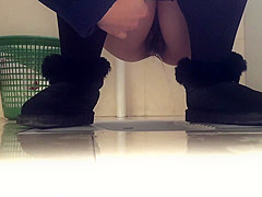 2 Chinese chick WC ### voyeur