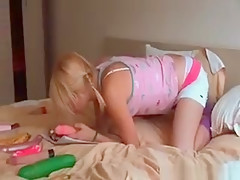 Sexy Hawt Golden-Haired Excited Playgirl Have Great