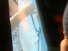 Eager Changing Room, Russian, Beach Episode U'Ve Seen