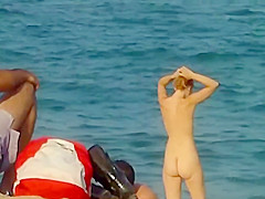 Voyeur UNDRESSED Beach Amateurs Honeys Spy Movie