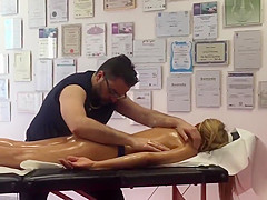 HOT MASSAGE HAWT MASSAGE