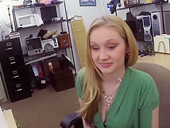 Large wazoo honey screwed doggy style for moolah by a broker