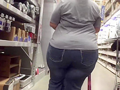 SSBBW Ebon Biggest Wazoo in Jeans