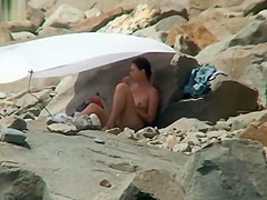 SPY WEBCAM VOYEUR NUDIST COUPLES ON BEACH