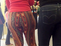 BUBBLE A-HOLE MAMMA AND LEGAL AGE TEENAGER