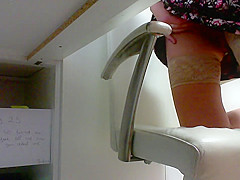 MASTURBATE AT WORK : DAY 23 :SPY BENEATH MY PETTICOAT